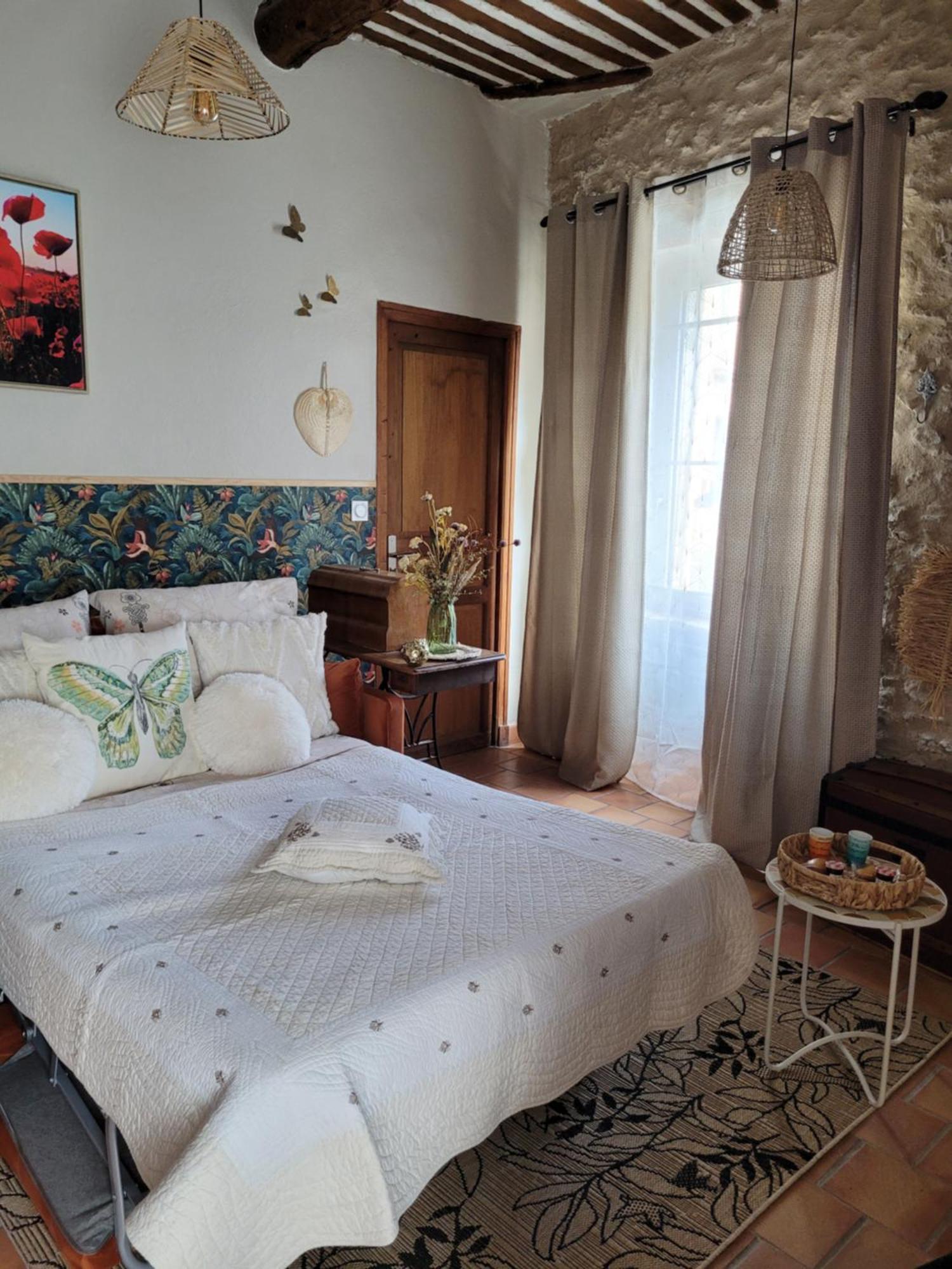 Provence Now Apartment Cabrieres-d'Avignon Room photo
